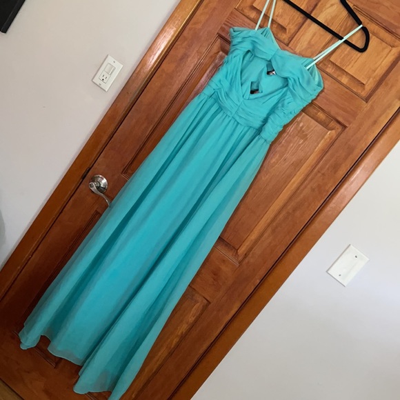 Maxi Chiffon Strapless Dress with Slit - Picture 5 of 7